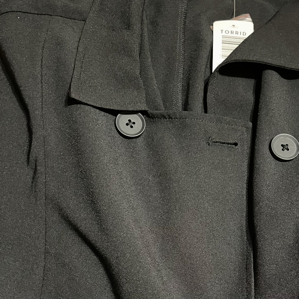 🆕🌺TORRID STUDIO Crepe Jersey Trench Vest🌺 - Picture 6 of 10